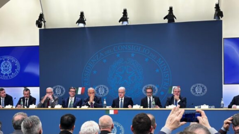 WhatsApp Image 2025 12 09 At 16.42.21 (1)